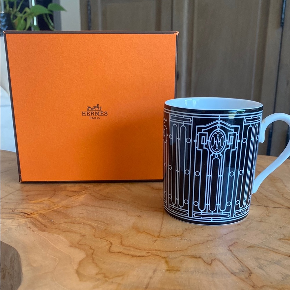 Hermès coffee cup